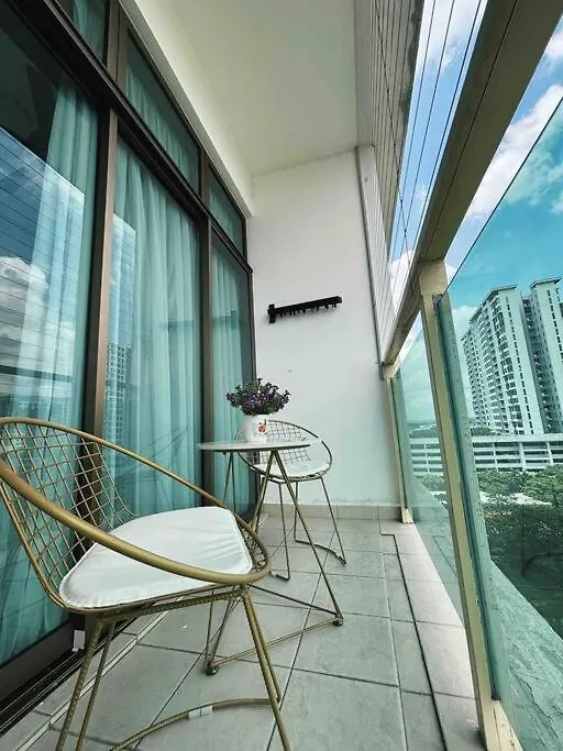 Apartment Mount Austin #Palazio B1 Studio European-Style 1-3Pax #Mspro Johor Bahru